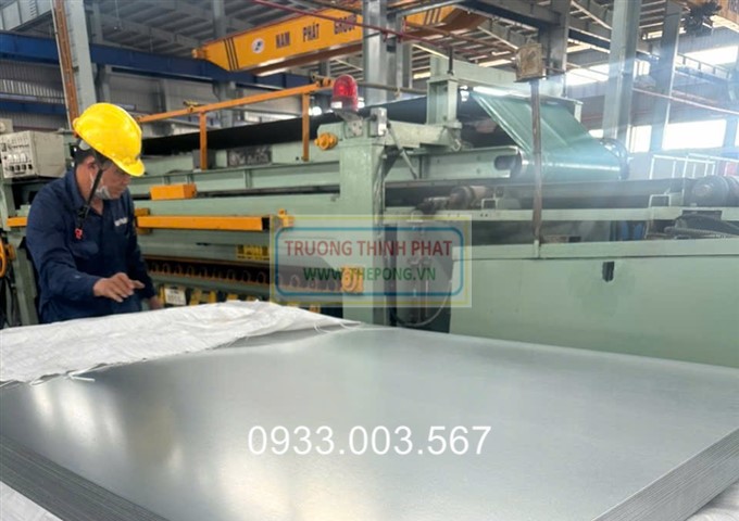 Thép tấm 1.5mm